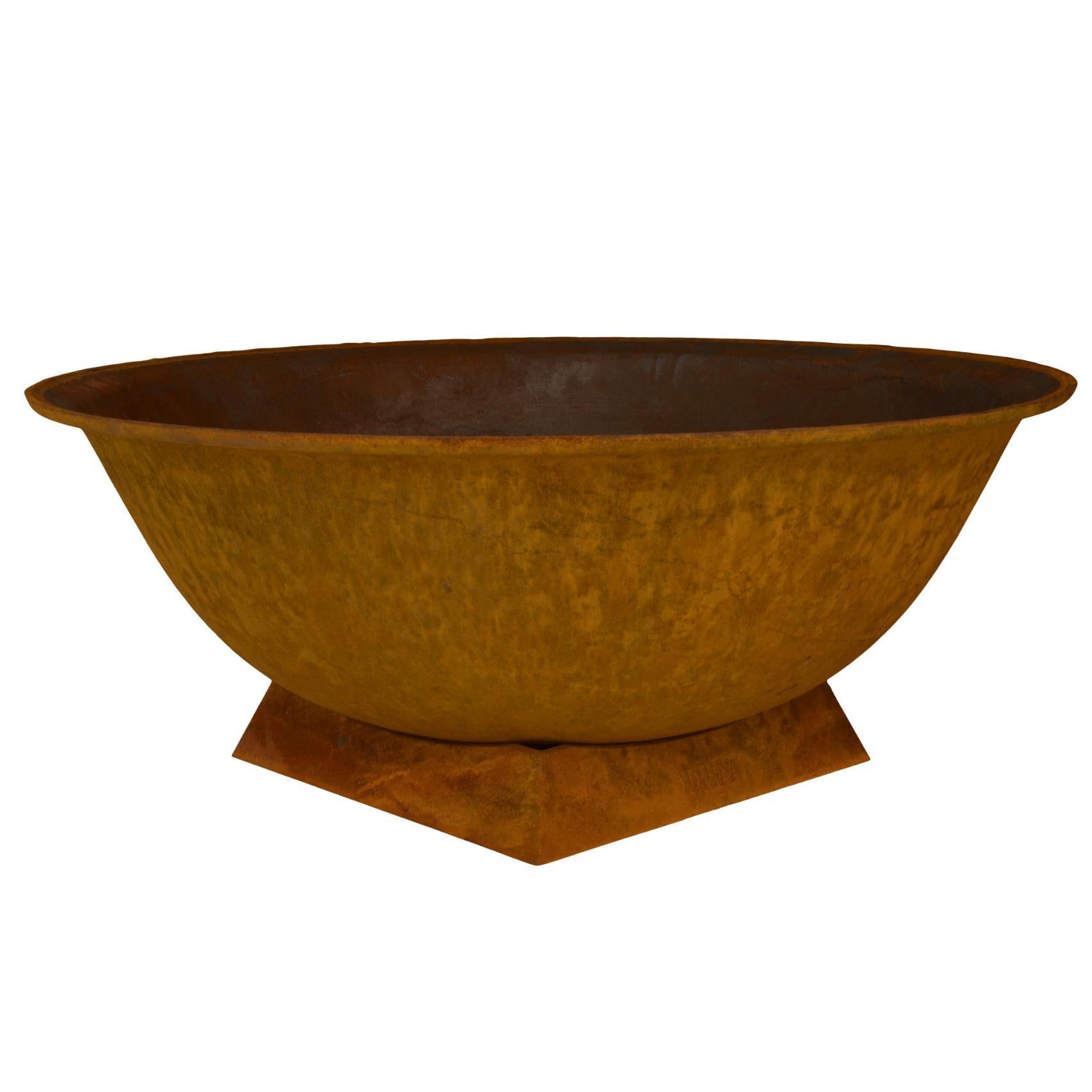 Mojave 72cm Classic Cast Iron Fire Pit - Outdoor Fire Pits Australia